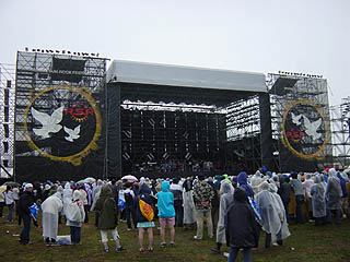 ���������҂�