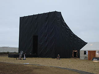 ������Black Hall